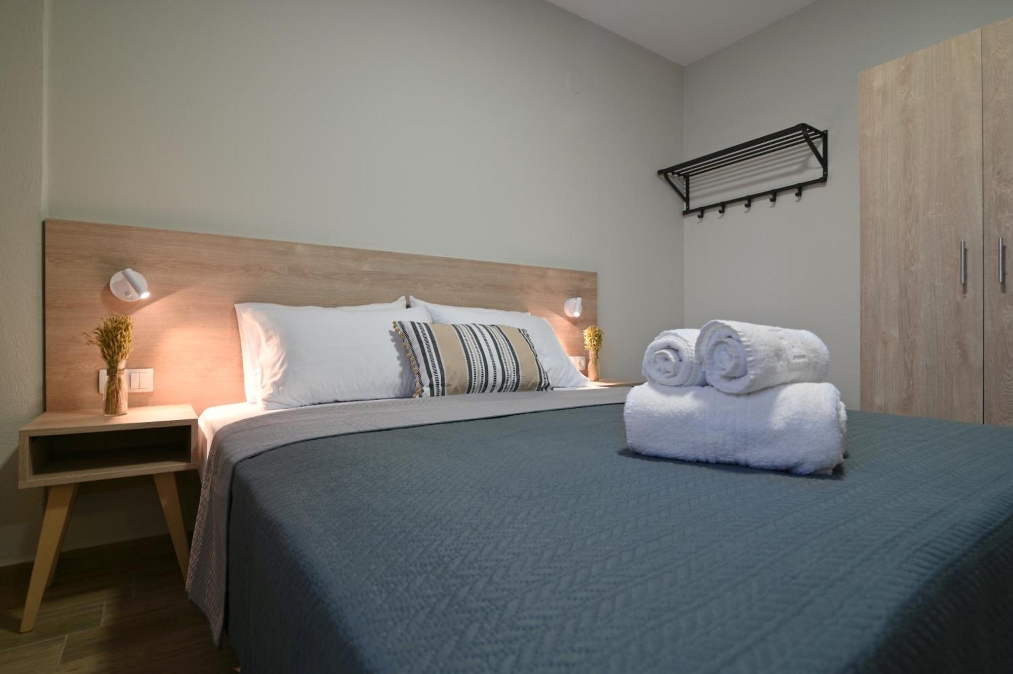 Niel Holiday Apartments, Panel Hospitality Homes & Villas Leptokaryá Ngoại thất bức ảnh
